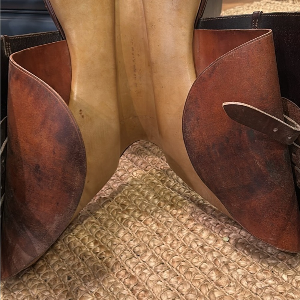Rustic Brown Leather English Saddle